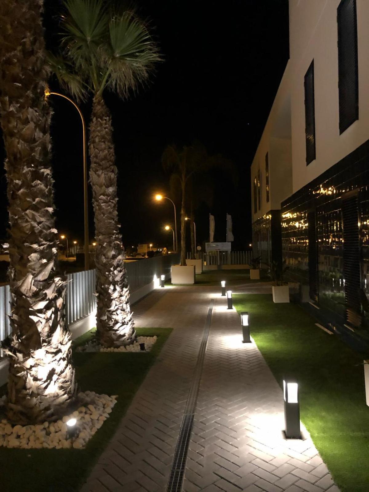 Appartement Palmview Poolside Heaven In Turquesa Del Mar à Orihuela Extérieur photo